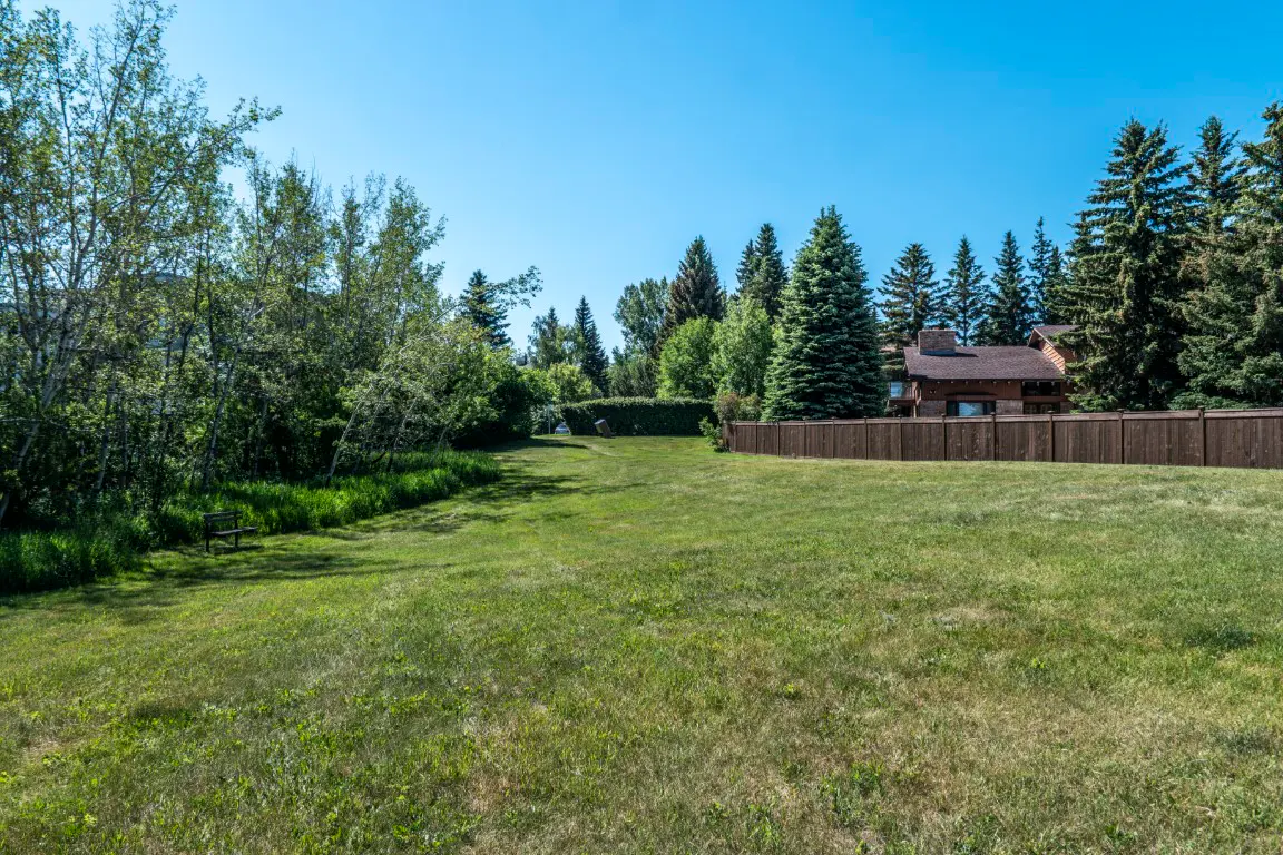 Pump Hill community in Calgary